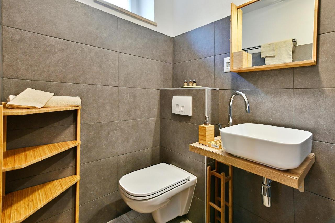 Pikarin Rooms B&B Vrsar Extérieur photo