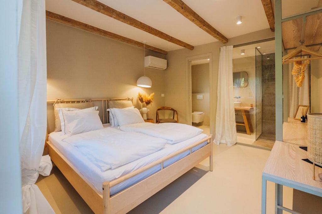 Pikarin Rooms B&B Vrsar Extérieur photo